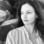 Mackenzie Foy Instagram - Challenge accepted✨💜 @georgieeisdell 🥰 #womensupportingwomen