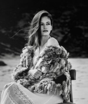 Mackenzie Foy Instagram - 