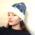 Mackenzie Foy Instagram – Happy first of December☃🌨❄️😌