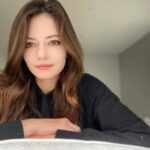 Mackenzie Foy Instagram –