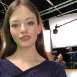 Mackenzie Foy Instagram - Thank you for 👀 the new #DisneysNutcracker and the Four Realms trailer! Love reading all your comments! In theaters November 2nd!! 🗝🐀
