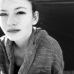 Mackenzie Foy Instagram – ☀️☺️📚