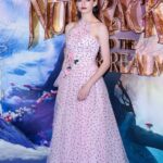 Mackenzie Foy Instagram – Yesterdays @disneysnutcracker London premier was pure magic!✨ I can’t believe the film has been released today!!💜🗝