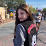 Mackenzie Foy Instagram - 😊