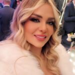 Madeleine Matar Instagram - Good evening, beautiful souls. Sending positive vibes your way 💜✨ #MadeleineMatar #مادلين_مطر