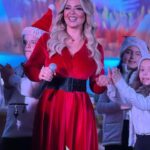 Madeleine Matar Instagram - خلونا نكون فرح العيد ❤️ وين ما نكون ننشر العيد ✨ Wishing you a magical and Merry Christmas! May your day be filled with joy, laughter, and festive cheer. 🎄🌟 #merrychristmas #MadeleineMatar #مادلين_مطر #فرح_العيد
