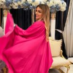 Madeleine Matar Instagram - بداية أسبوع جديدة، فرصة جديدة لتحقيق الأهداف! كيف كان يوم الاثنين يا حلوين؟ 💖 #MadeleineMatar #مادلين_مطر