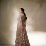 Madhuri Dixit Instagram - When she stands tall, the world listens! #monday #powerpose #dancedeewane #mondaymotivation #photoshoot #photooftheday