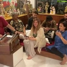 Madhushree Instagram - What a magical evening it was! Madhushree, Rohan Kapoor, and Prashant stole the mehfil with their beautiful voices at yesterday's music party. 🎶Their harmonies filled our hearts with joy and left us in awe! Can't stop thinking about their incredible performance! Music truly brings people together 💫 #MusicMagic #TalentedTrio #SoulfulMelodies #MusicalNights #HarmonyWinning
