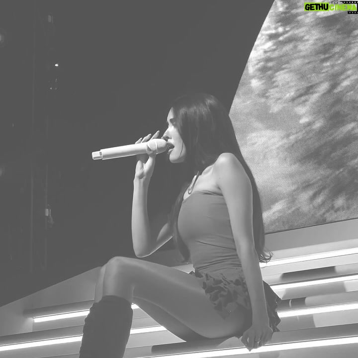 Madison Beer Instagram - comin to a city near u