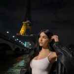 Madison Beer Instagram - paris must’ve turned the eiffel tower off bc we were having too much fun (≧◡≦)