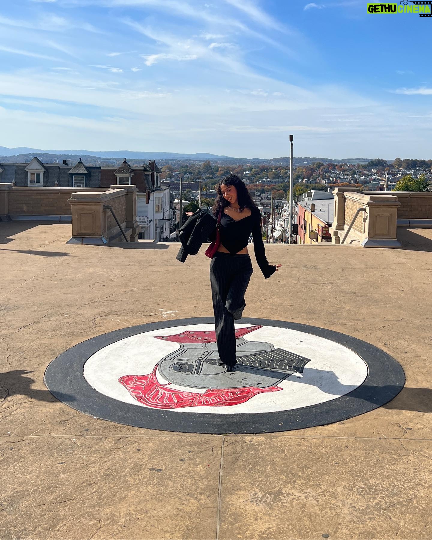 Madison Reyes Instagram - Feeling like I’m on top of the world 🩷