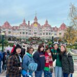 Madison Reyes Instagram - Be prepared to see a bunch of DisneyLand Park photos haha I get most of my happiness in life from making these people happy and creating moments with these humans who love and know me the most !!! 🥹🥹 like aunt Shelly said “you have a beautiful family” #disneylandparkparis
