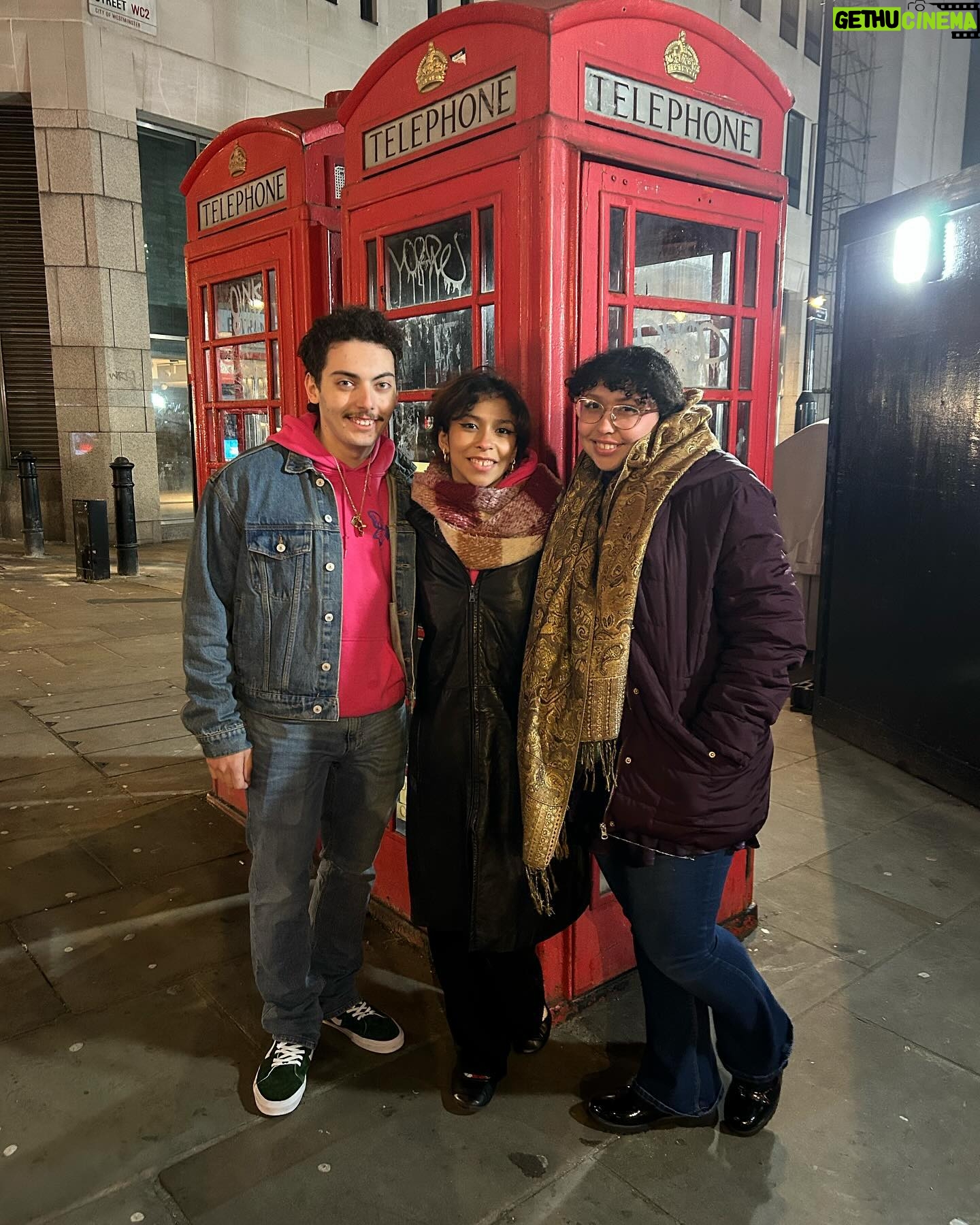 Madison Reyes Instagram - Day 1 in London dump 🤪I’m confused by a lot of stuff out here 😚