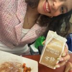 Madison Reyes Instagram – A little throw back to 2 weeks ago, got to go to my aunts middle school in New York that she teaches at and do a q and an along with a little performance of te amo! I was also able to reconnect with my godmother and had a lovely time at red lobsters 🤩🤩
The day really brought me a lot of joy the students were so fun to talk to and so excited about me being there such a big full circle event for me ! Thank you everyone I met there for being so kind and sharing your love for me and the show!
