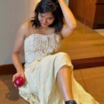 Madonna Sebastian Instagram - @labelmdesigners @merin__georg With @michelle__sebastian @grandhyattkochi #leisure #indoor #photoshoot #photography