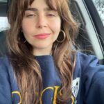 Mae Whitman Instagram – ummmmm it’s called a winter hair reveal you should try it sometime 🙄💅😏

✂️: @cervandohair 
🎨: @danielle_c_russell 
💄: @juliehewettla duh