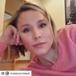Mae Whitman Instagram - Guys. If you ever loved me. I implore you to sit down for one hour and listen to this. It is so soothing and so informative and is so clear on how to not get and pass on this virus with simple NOT SCARY rules to follow. PLz. Plz listen. TO THE ENTIRE THING. please. Just do it. For the first time i really feel like I understand things more clearly and I have hope!!! (Also KB is so extremely gorgeous I am stunned I to a moment of silence now) #Repost @kristenanniebell with @get_repost ・・・ WATCH THIS VIDEO WATCH THIS VIDEO WATCH THIS VIDEO. Tap the link in my bio. A doctor from NY breaks everything down about covid-19, in a clear. Concise and calm way. Everything you need to know is right here. The take aways: - how it can be contracted - how *exactly* to keep yourself, and others, safe - air transmission information - advil vs acetaminophen - when to go to the hospital, when not to - food rules/family rules - how to stay calm Please watch and share. #stayhome #staysane