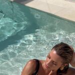 Maggie Civantos Instagram - Saturday pool party with @xmagoficial 🌞 Mediados de julio en madrid 🔥… os aseguro q el 💦 esta vez vino bien … Ph by @laurachapmanc MUAH @bysantibermudez para @diorbeauty Styling @hernanripiert @raka_stylist Produced by @10agency. @kuranda_agencia