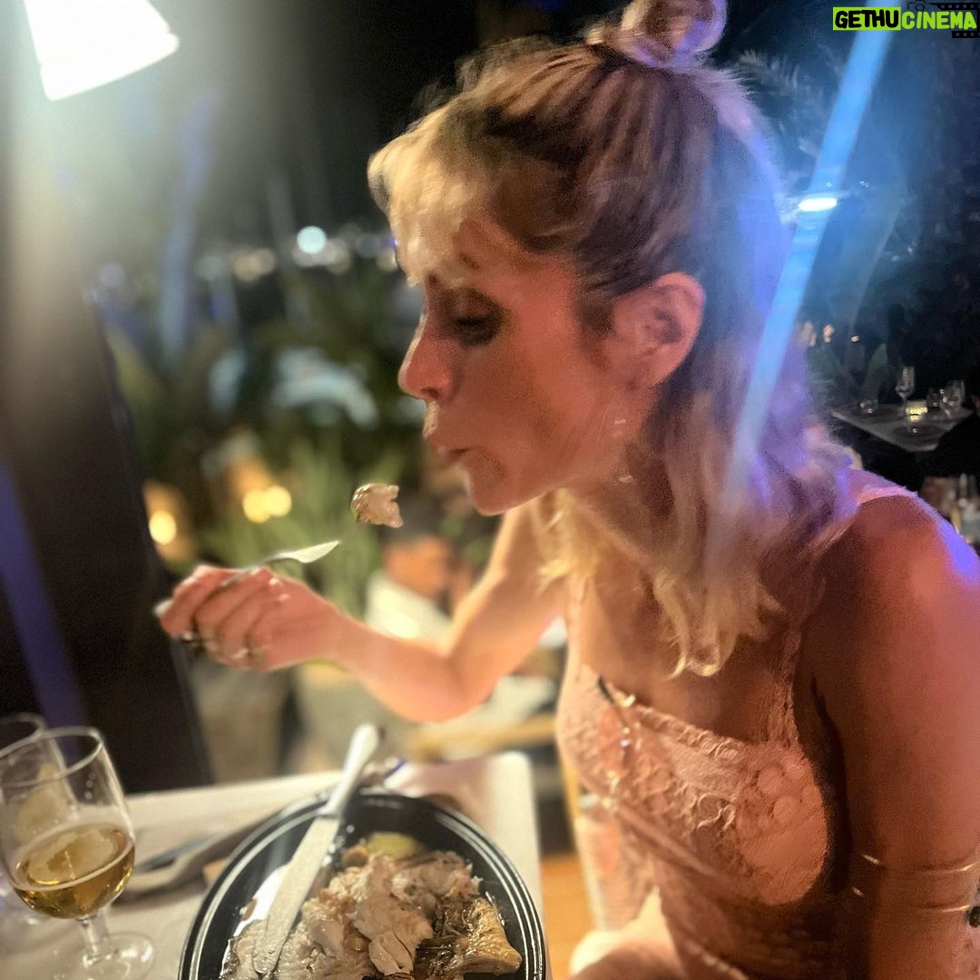Maggie Civantos Instagram - Disfrutando la isla Gracias amigo por la visita @juanlopez_tagle ❤️ Y a @imam_comunicacion por el tour @latorreibiza Ibiza, Spain