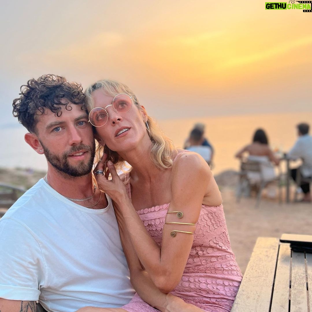 Maggie Civantos Instagram - Disfrutando la isla Gracias amigo por la visita @juanlopez_tagle ❤️ Y a @imam_comunicacion por el tour @latorreibiza Ibiza, Spain