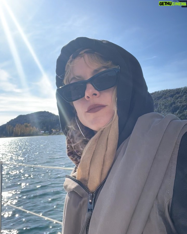 Maggie Civantos - 38.7K Likes - β¦ #bariloche
βοΈ ππ«ππ€π¦π· entre lagos, caballos y cerveza.
@hotelsoldelnahuel.bariloche
@may_ariadna π«ΆπΌ