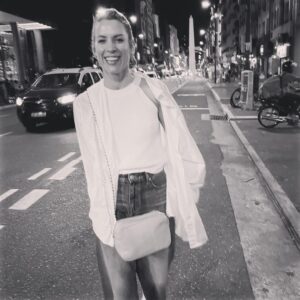 Maggie Civantos Instagram - Sunday🤍
Mi primera semana 🇦🇷🤍
…about my first week in Buenos Aires.