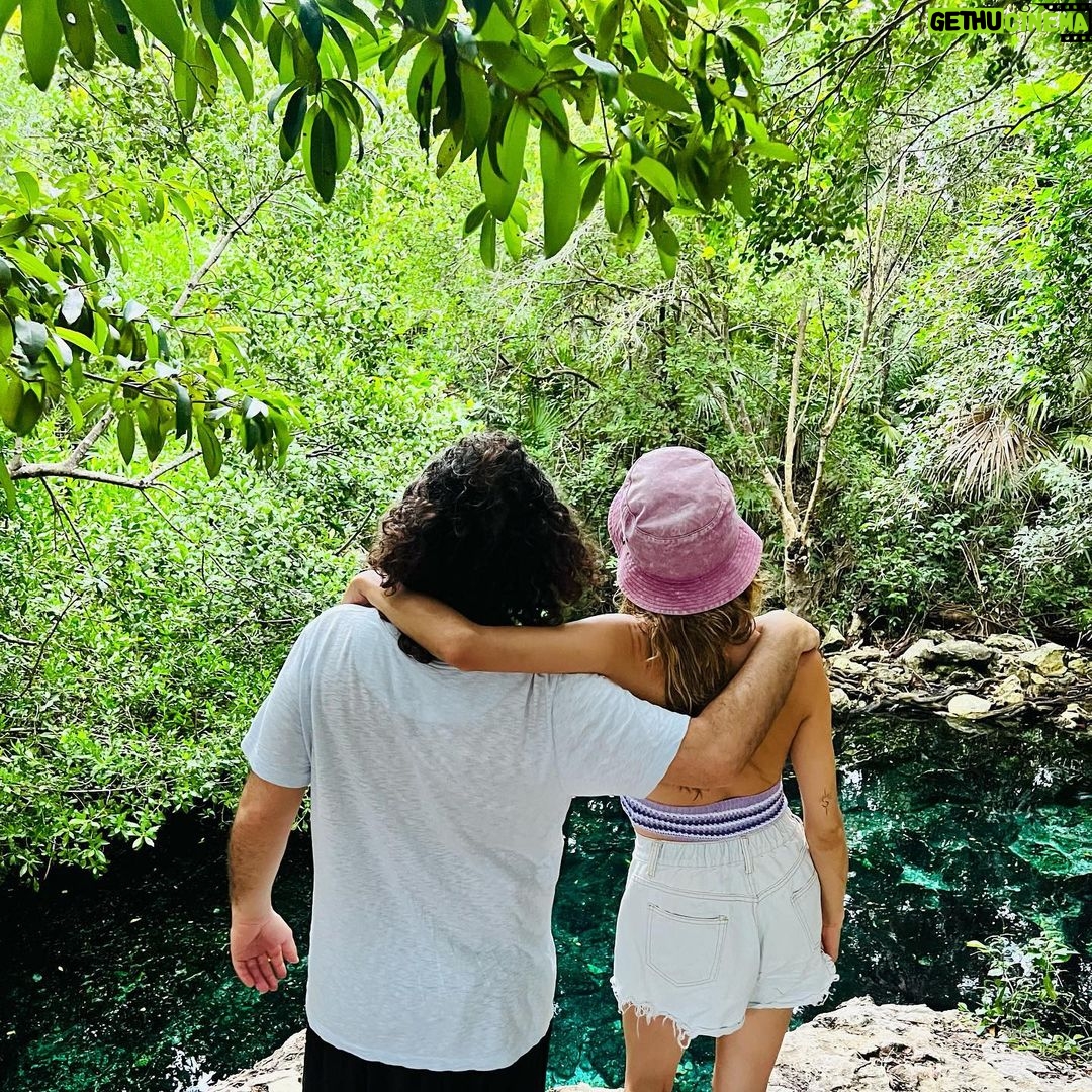 Maggie Civantos - 44.8K Likes - 🇲🇽❤️despertar cada mañana aquí… despelucada y feliz…
🌹#thanks for the experience
@otulumhotel @cenotepark @may_ariadna