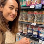 Maggie Q Instagram – Sorry for the bad audio, but I’m in the snack aisle today! If you absolutely need the crunch of salty snacks like I do sometimes, look for ingredients you know whole food sources. Chips fried in avocado oil or coconut oil are still a little fatty, but in moderation they’re a better option than palm oil, partially hydrogenated oils, or cottonseed oils.
I know different research is coming out all the time on different ingredients, but you can’t go wrong with whole food ingredients, raw ingredients, and things you know are food just maybe packaged up cute at the store. All you can do is try to make an informed decision. If all that reading is tiring you out, you can always go to the produce section, no labels!