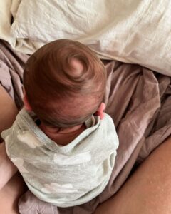 Magui Bravi Instagram - Feliz primer mes bebito! . El amor de mi vida. Al final viniste vos a enseñarme a mí tantas cosas! 🥹 Sigo sin saber cómo se hace esto. Pero cada día trato de ser mejor para vos. ❤️