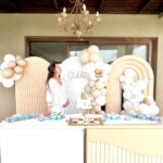 Magui Bravi Instagram - Acompañame a vivir el #babyshower de mi bebito. Tengo las mejores amigas del mundo y me sorprendieron con una tarde inolvidable. 🥹 • Todo estaba decorado hasta el mas mínimo detalle con los colores que lleva la habitación de mi bebé. 🤎🤍 El dress code : blanco para mi. y todas ellas llevaban colores tierra 🤍 • Y como ya les había contado va a ser un varón y hoy revelamos el nombre : GALILEO.👶🏻 • Comimos cositas ricas y tuvimos un momento ritual donde nos conectamos mucho con la naturaleza y una chamana nos acompañó y guió y sacó una carta para el bebito: EL SOL 🌞 fue muy hermoso! • Además yo les había contado que quería armarle a Galo una biblioteca montesori y cada una de ellas me regalo un librito 🥹 el mejor regalo del mundo! • Les dejo cada detalle porque todo fue hecho con tanto amor y quiero compartirlo: @la_capkeria: Organización de Eventos y Pastelería de Diseño. @danellaeventos: Servicio de Catering. @katiachi77: Ceremonias Holísticas y Tarot para Eventos. @blancopastel.deco: Ambientaciones de Eventos. @charming.arg: Diseño • Deco •Ambientaciones Artísticas. @lluvia.d.ideas: Impresión 3D (mis souvenirs del amor) @festcopack @yamila_morrone : Cotillón Chicas las amo @laly_nun @anabelamercado @amidaquintana @eve.gasser @pvairetti @natalialujan300 @cataregalini @inespalomboo @soyestefyperez @cynnally @bettinarteer4 @my3littlesuns @mirughirimoldi