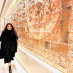 Mahima Chaudhry Instagram - In Durgapur ,WB ..this beautiful terracotta wall … u have to picture it