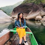 Mahima Makwana Instagram - take me back to the mountains! ⛰️✨💛