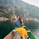 Mahima Makwana Instagram - take me back to the mountains! ⛰️✨💛