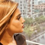 Mahiya Mahi Instagram - তোমার চোখের ভেতর যেয়ে মনের ভেতর লেটকায় পেটকায় শুয়ে থাকবো … কেমন???❤️ 📸 Oyshee Fatima Tuz Zahra