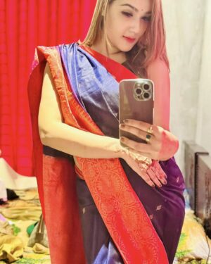 Mahiya Mahi Instagram - আমি তোমার মনে একটু একটু জায়গা কিনেছি ❤️