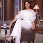 Mai Omar Instagram - أمس في برنامج الحكايه مع الإعلامي الكبير أ/عمرو أديب علي @mbcmasrtv @elhekayashow Stylist @islam.mitwally Wearing @miojofficial Makeup @dinaragheb Hair @ahmed__mounir Photographer @mohanadhamdy_ph