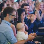 Mai Thi Nguyen-Kim Instagram - Das war Sommer 2018, Grimme Online Award für maiLab, Melanie und ich in Freudentränen. Drei Jahre und zwei weitere maiLab-Teammitglieder später erfahre ich heute, dass ich für #maiLab & #quarks einen Grimme-Preis bekomme. Ich bin so unglaublich dankbar 🙏🙏🙏 Danke @grimme_institut für diese Wertschätzung ❤️ Danke Melanie, @lars.dittrich.71 & @jens.mailab für das allerbeste Team dieser Welt ❤️ Danke @funk ❤️ Danke an das @quarks.de-Team von Corona in 5 min ❤️ Danke an alle Freunde der Sonne da draußen, die aus einem kleinen Nerd-Kanal eine riesige Plattform für wissenschaftliche Aufklärung gemacht haben ❤️ Und nun entschuldigt mich, ich muss durch die Wohnung tanzen 💃🏻