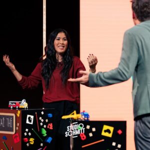Mai Thi Nguyen-Kim Instagram - Ich war bei @studioschmitt und hab mit @tommischmitt über Käse, Impfen und @maithinkx gesprochen - unter anderem! 

📺 22:11 auf @zdfneo 
oder
💻 20:15 in der ZDF Mediathek

📸 Fotos von @benknabe