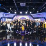 Mai Thi Nguyen-Kim Instagram - Sehr glücklich und stolz über die 4. Staffel MAITHINK X, vor allem über das chemisch-schöne Staffelfinale gestern 👩🏻‍🔬 Danke an das gesamte Team, ihr seid einfach die Besten & Danke Freunde der Sonne für das viele Einschalten/Streamen, wirklich Hammer ❤️🚀 Ich liege gerade seitlich auf der Couch und fühle mich wie ein gestrandeter, aber sehr glücklicher und dankbarer Wal 🐳👋 Und vergesst nie: pH = pKs lg(c(A-)/c(HA)) #AllesIstChemie #maithinkX #NeverForgetHendersonHasselbalch 📸 @benknabe 🎵 @sirpryce
