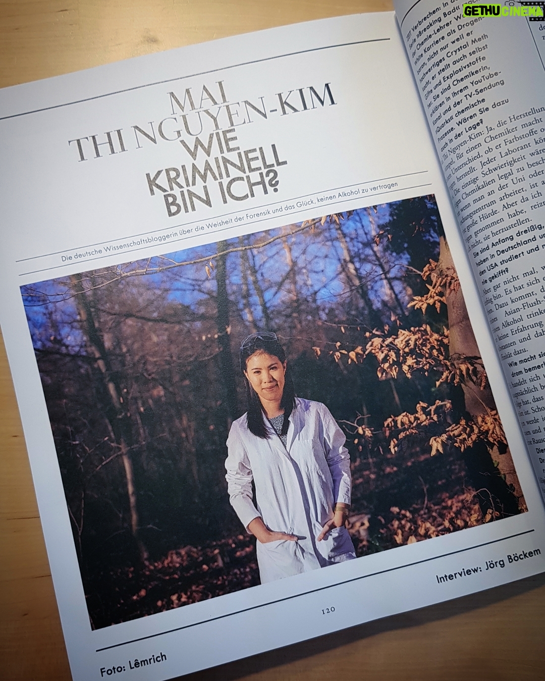 Mai Thi Nguyen-Kim Instagram - Na, was meint ihr - wie kriminell bin ich? 😎 (Die Antwort gibt es in der aktuellen @zeit_verbrechen) 📸 @lemrich.studio