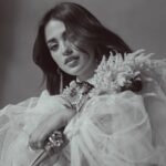 Maia Reficco Instagram - @schonmagazine what a pleasure💘🫶🏽tysm @narrativepr Photographer: @osvaldoponton Stylist: @the_jorgemorales Make Up: @brittywhitfield @theonly.agency Hair: @jeromehair @lateliernyc Set Design: @bjellandclosmore Words: @thesandakin