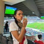 Maia Reficco Instagram - la mejor vida muchisimas gracias @riverplate @rrpp_carp ❤️🤍❤️🤍 y con mi otro amoooor @milimasini ❤️🤍❤️🤍