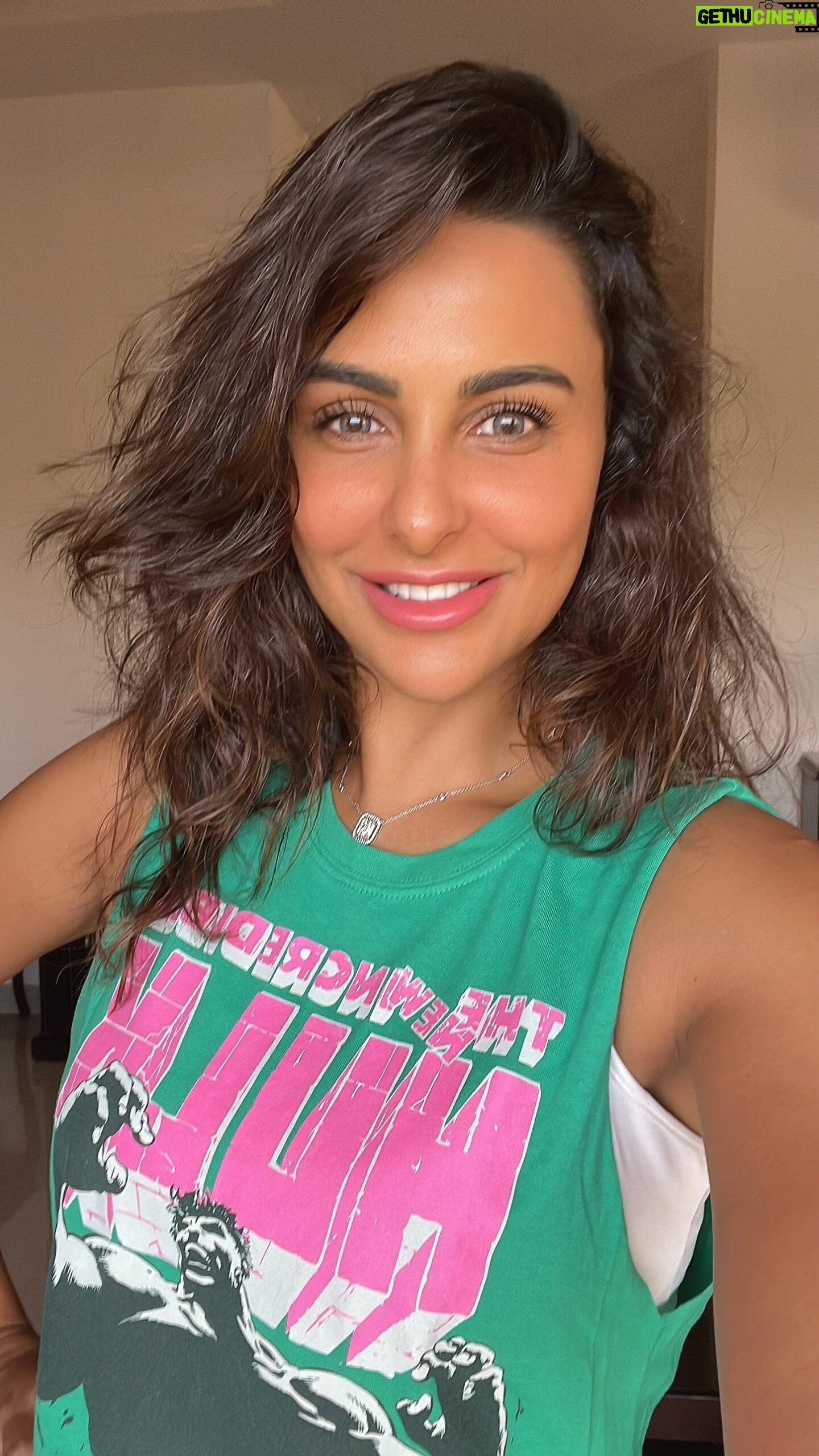 Mais Hamdan - 13.8K Likes - احساس الناس بعد ما يرجعو من الساحل اخر الصيف 🫣 @mimitta_official
#maishamdan #mimitta #ميس_حمدان