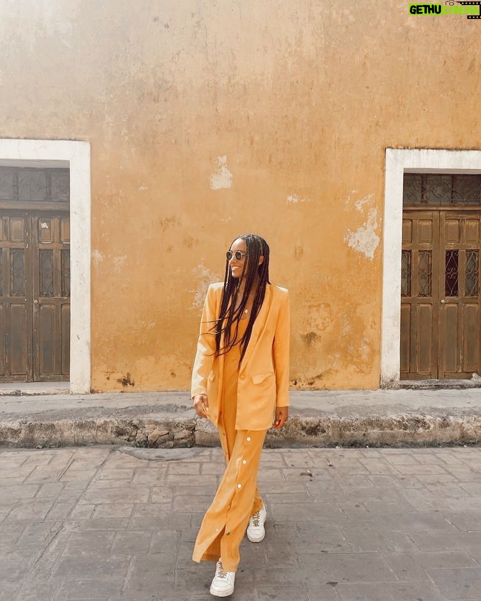 Maisie Richardson-Sellers Instagram - Found Izamal,the ‘magical yellow city’. On my birthday. Happened to be wearing yellow. Must mean something.
