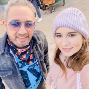 Majdouline Idrissi Instagram - Avec mon frère @rafikboubkeroff1 💕💕💕💕💕💕💕@rafikboubker dans la série attabadoul de @jihaneelbahhar_pro 
-
-
- #aloula#aloulatv#series#actors#actress #casablanca #rabat #maroc