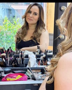 Majdouline Idrissi Instagram - Quand vous vous regardez dans un miroir,qu’est ce que vous y voyez?la personne que vous avez rêvé d’être ? Regrettez vous ce que vous êtes devenu?……..💕💕💕