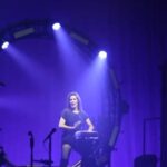 Malú Instagram – Vigo!!!! Otra noche inolvidable a vuestro lado!!!! Gracias por acompañarnos… por hacernos disfrutar y también emocionarnos… de corazón millones de gracias 🤟🏼🤟🏼🤟🏼