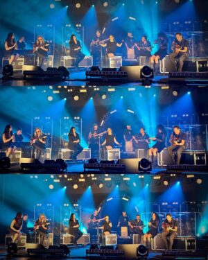 Malú Instagram - Benidorm!!!!! Q gran nocheeeeeee!!!
Gracias por acompañarnos en esta gira tan bonita y especial… Sigamos celebrando juntos!!!! Ganas de más!!!! 🤟🏼🤟🏼🤟🏼