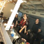 Malú Instagram – Madrid!!! Q días tan increíbles a vuestro lado!!!!Me habéis dejado sin palabras!!! Muchísimas gracias por llenar estas 4 noches con esa energía tan bonita…compartiendo canciones, emociones… han sido momentos mágicos a vuestro lado… De corazón… Muchísimas gracias !!! Ganas de maaaaaas!!! 🤟🏼🤟🏼🤟🏼